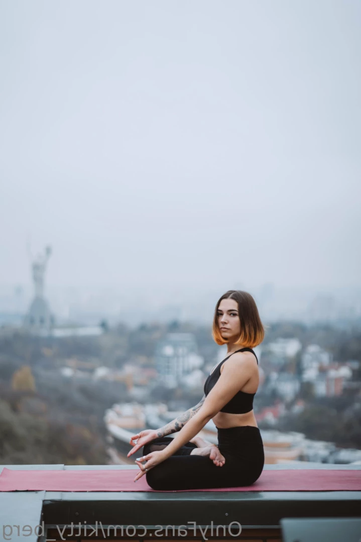 Kitty Berg 🏔1st nude climber [ kitty_berg ] Onlyfans leaked photo 15933875 on Hotleaks.tv