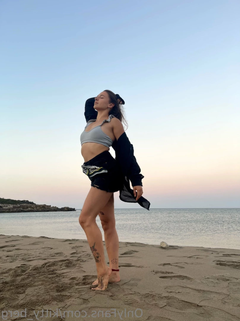 Kitty Berg 🏔1st nude climber [ kitty_berg ] Onlyfans leaked photo 15948542 on Hotleaks.tv