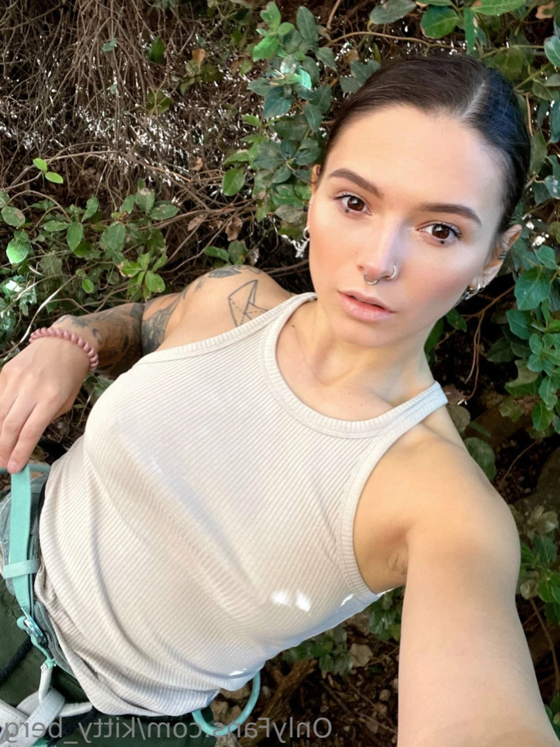 Kitty Berg 🏔1st nude climber [ kitty_berg ] Onlyfans leaked photo 16225713 on Hotleaks.tv