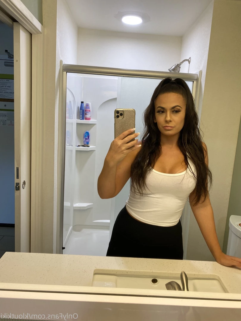 KiKi Klout [ kloutkiki ] Onlyfans leaked photo 8444820 on Hotleaks.tv