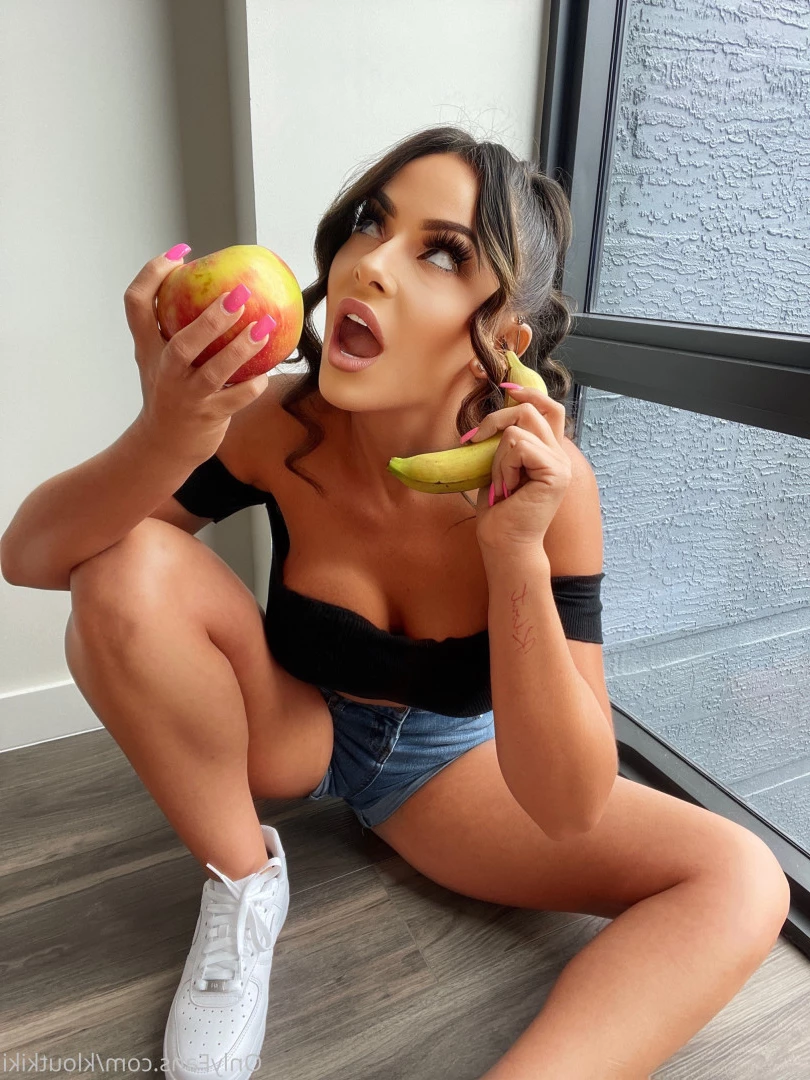 KiKi Klout [ kloutkiki ] Onlyfans leaked photo 8450925 on Hotleaks.tv