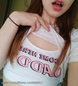 15701609