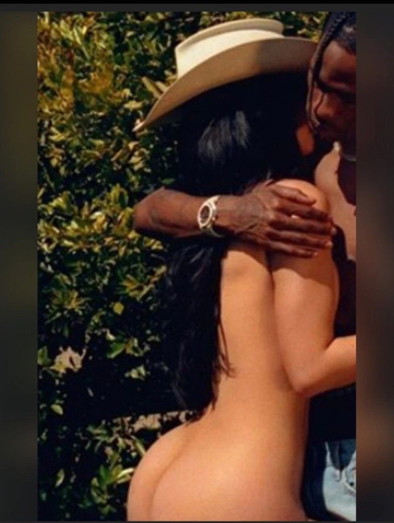 kyliejenner.2 Onlyfans leaked photo 8613689 on Hotleaks.tv