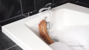 kylie le beau [ kylielebeau ] Onlyfans leaked video 18193421 on Hotleaks.tv