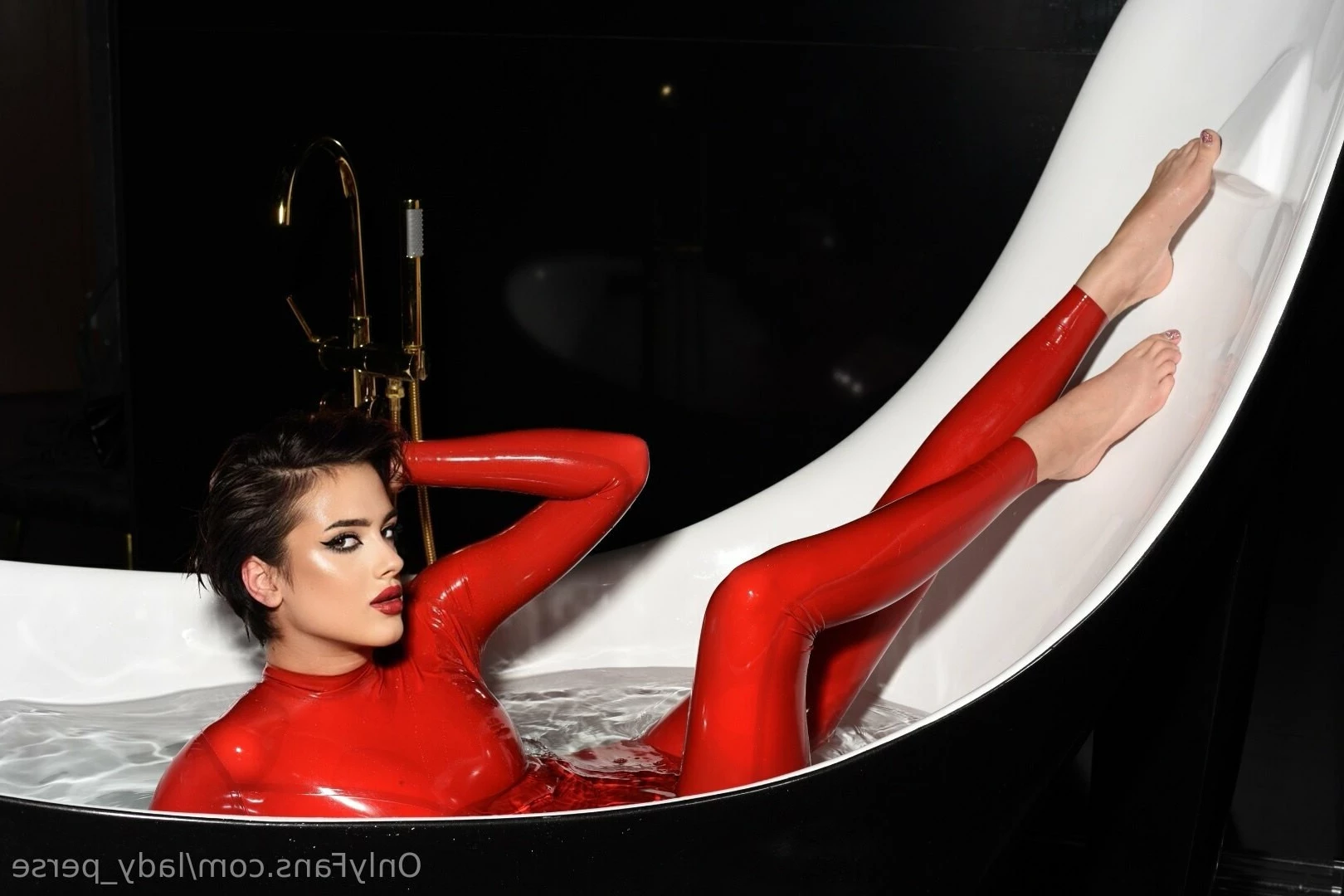 Lady Perse [ lady_perse ] Onlyfans leaked photo 8639490 on Hotleaks.tv