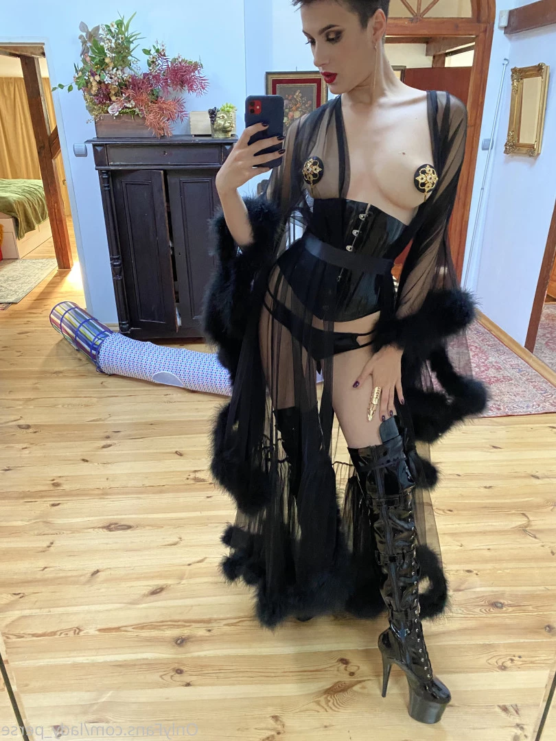 Lady Perse [ lady_perse ] Onlyfans leaked photo 8647588 on Hotleaks.tv