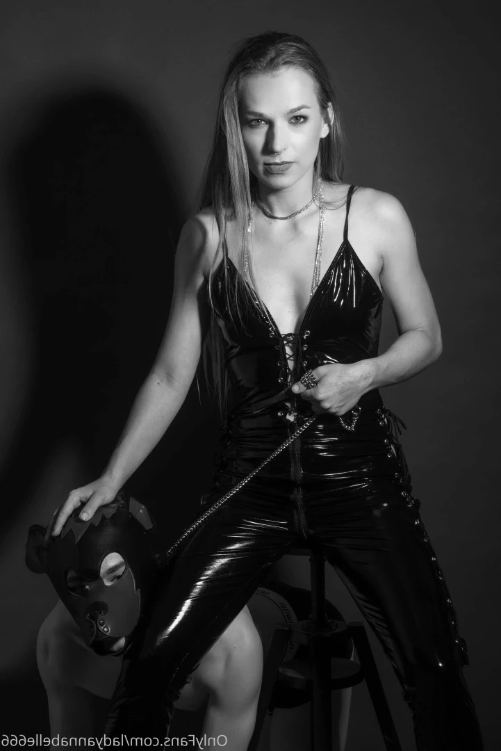 Lady Annabelle [ ladyannabelle666 ] Onlyfans leaked photo 10051274 on Hotleaks.tv