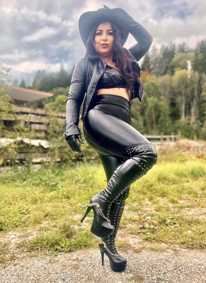 LADY AYSE [ ladyayse ] Onlyfans leaked photo 8411495 on Hotleaks.tv