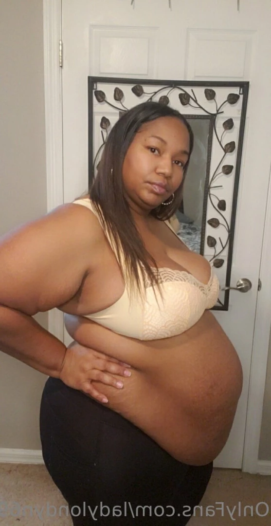 Lady Londyn [ ladylondyn69 ] Onlyfans leaked photo 8633870 on Hotleaks.tv
