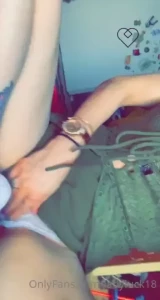 18192605