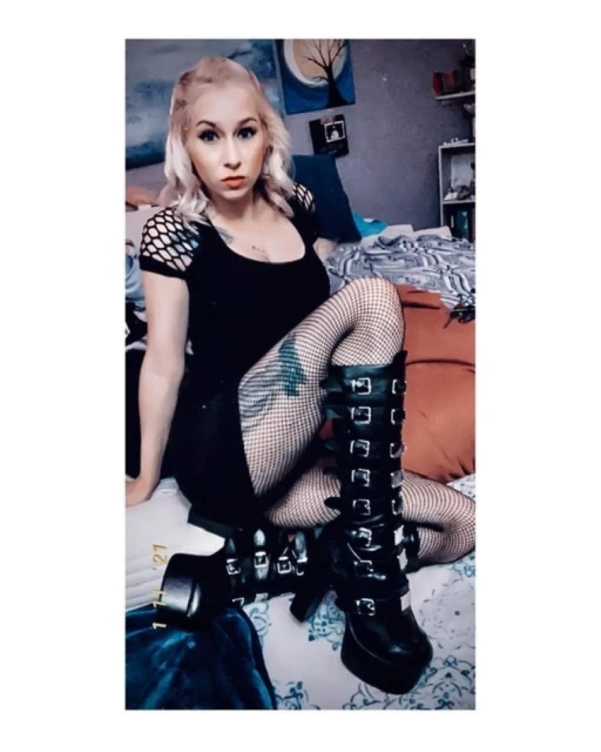 ladyluck18 Onlyfans leaked photo 9948514 on Hotleaks.tv