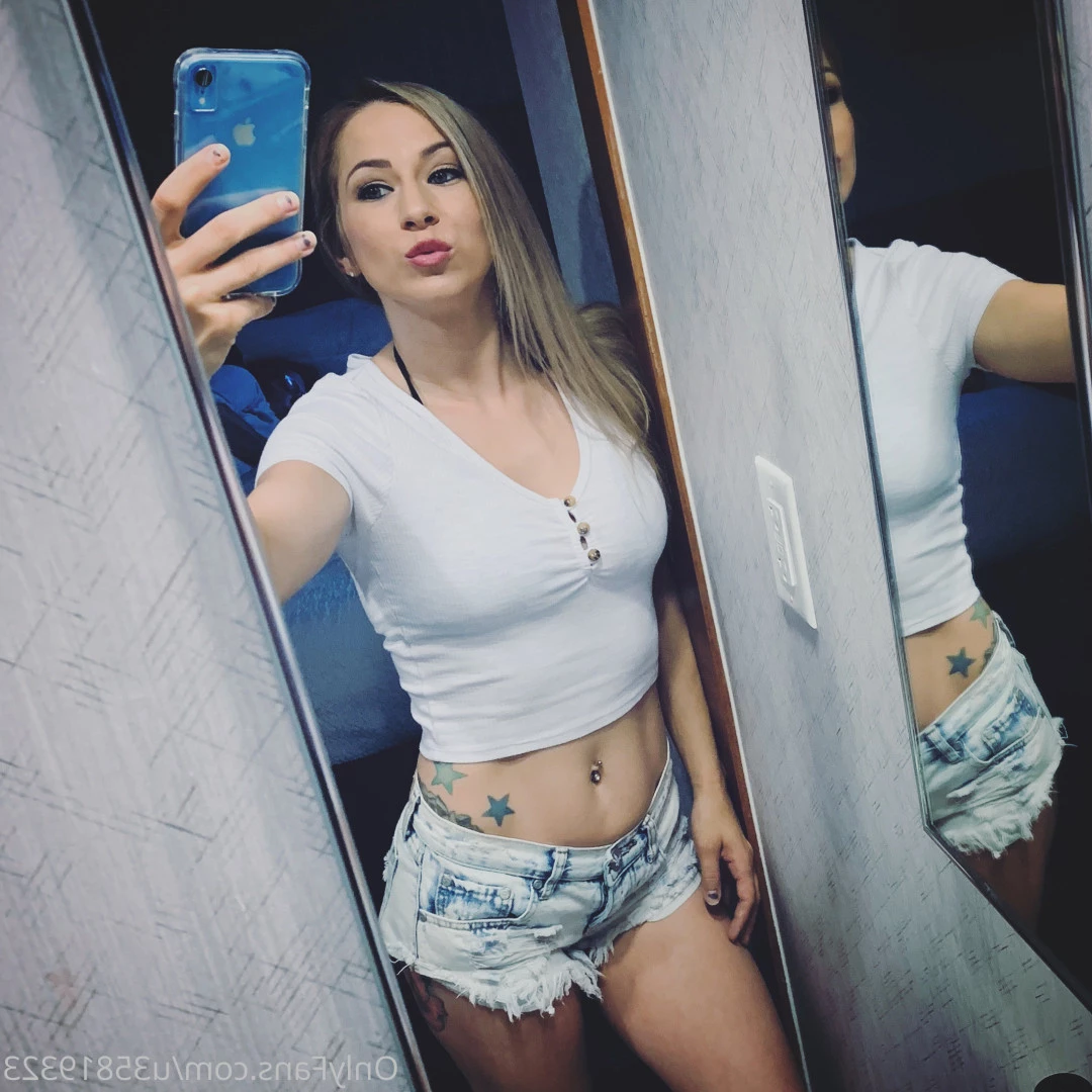 ladyluck18 Onlyfans leaked photo 9948673 on Hotleaks.tv
