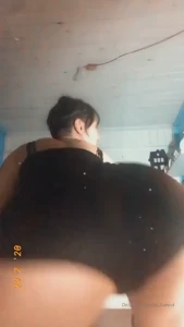 10361304