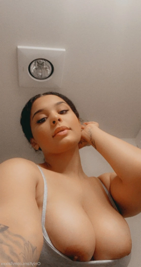 Lai [ laixxx ] Onlyfans leaked photo 13386355 on Hotleaks.tv