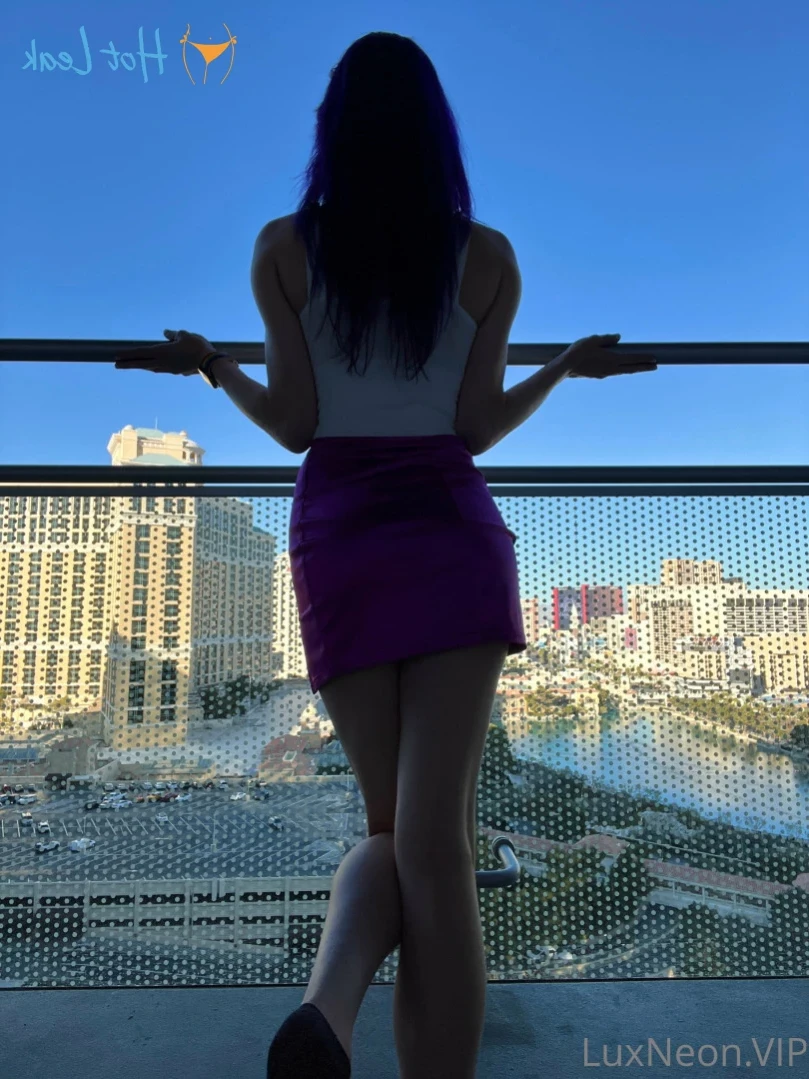 Busty Petite Lux [ luxneon ] Onlyfans leaked photo 10890321 on Hotleaks.tv