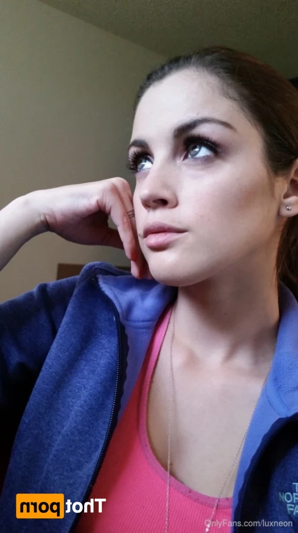 Busty Petite Lux [ luxneon ] Onlyfans leaked photo 11714982 on Hotleaks.tv