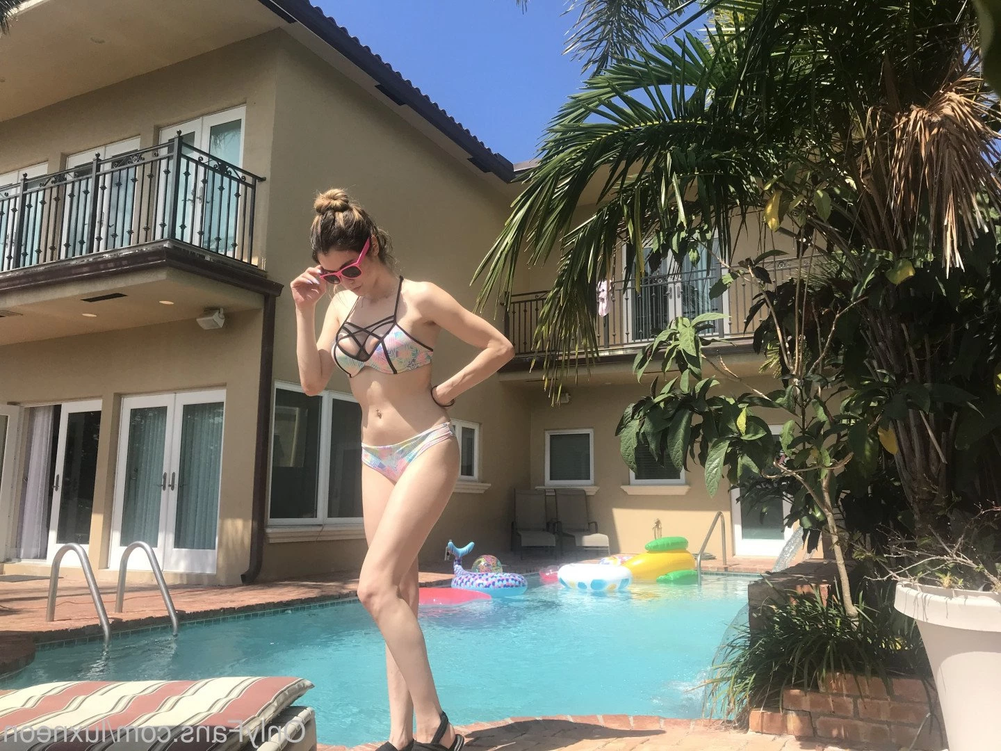 Busty Petite Lux [ luxneon ] Onlyfans leaked photo 752916 on Hotleaks.tv