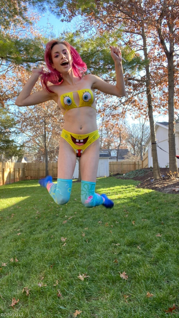 Busty Petite Lux [ luxneon ] Onlyfans leaked photo 16476651 on Hotleaks.tv