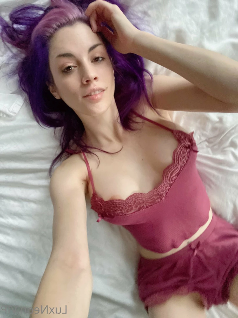 Busty Petite Lux [ luxneon ] Onlyfans leaked photo 16480504 on Hotleaks.tv