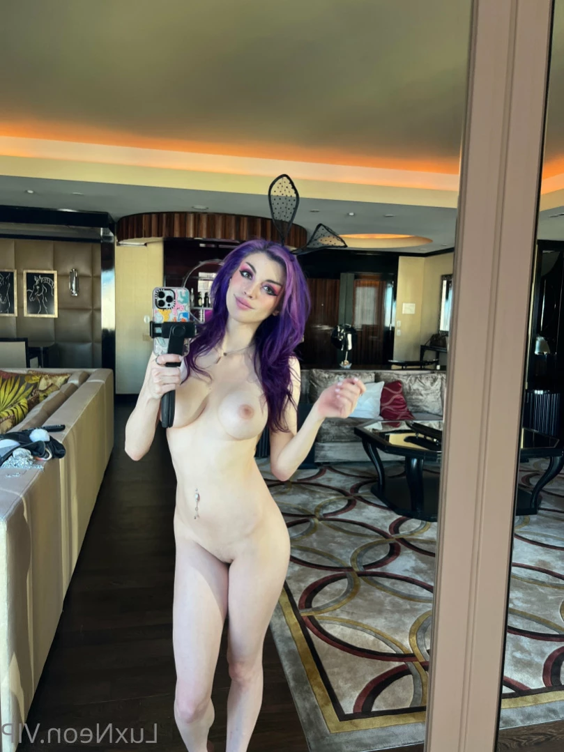 Busty Petite Lux [ luxneon ] Onlyfans leaked photo 16500499 on Hotleaks.tv