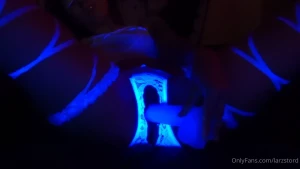 10358998
