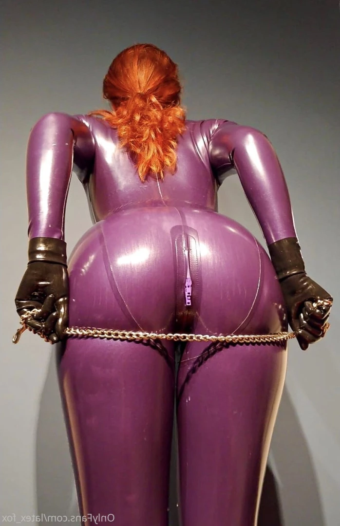 Latex Fox [ latex_fox ] Onlyfans leaked photo 8427261 on Hotleaks.tv