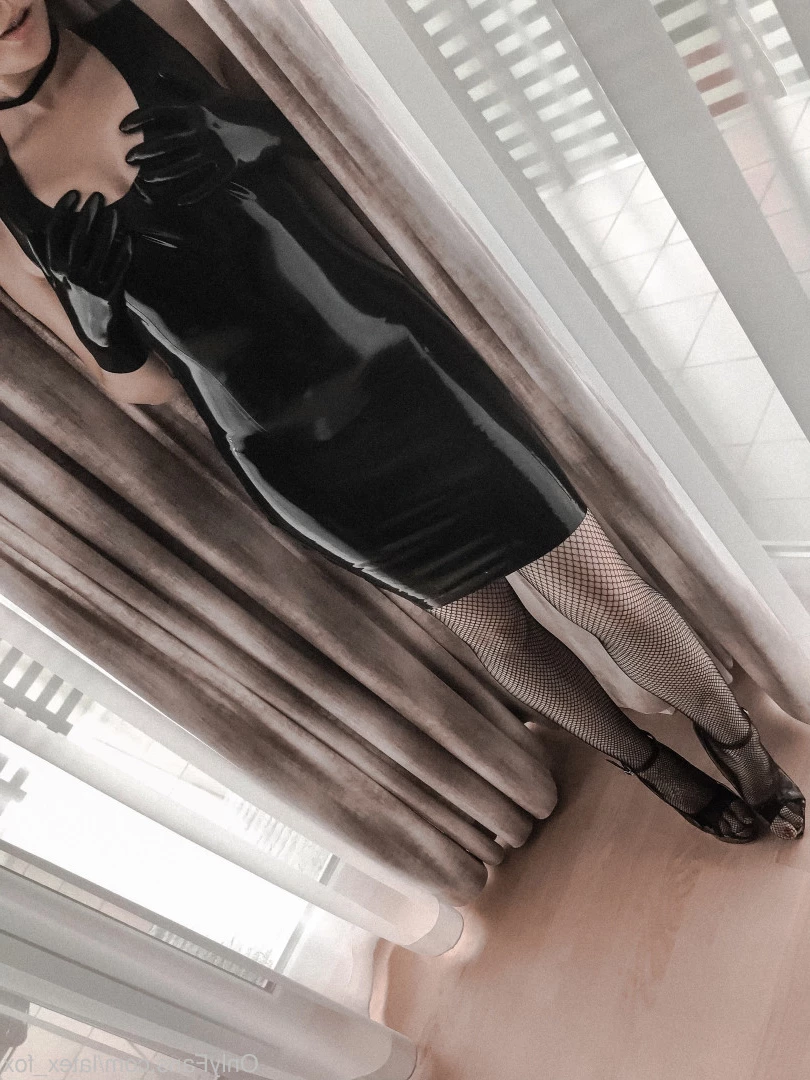 Latex Fox [ latex_fox ] Onlyfans leaked photo 8427825 on Hotleaks.tv