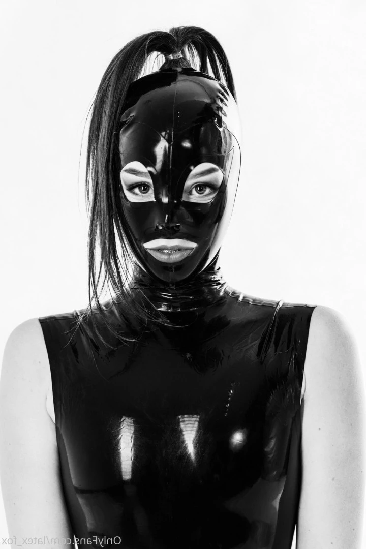 Latex Fox [ latex_fox ] Onlyfans leaked photo 8429821 on Hotleaks.tv