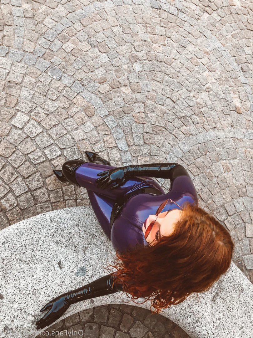 Latex Fox [ latex_fox ] Onlyfans leaked photo 8430412 on Hotleaks.tv