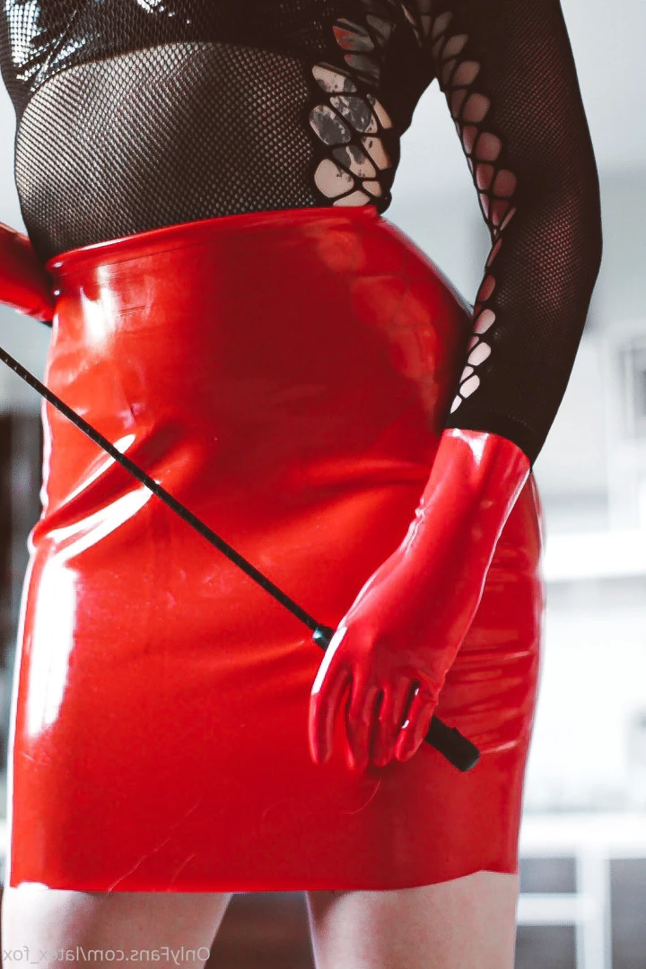 Latex Fox [ latex_fox ] Onlyfans leaked photo 8431279 on Hotleaks.tv