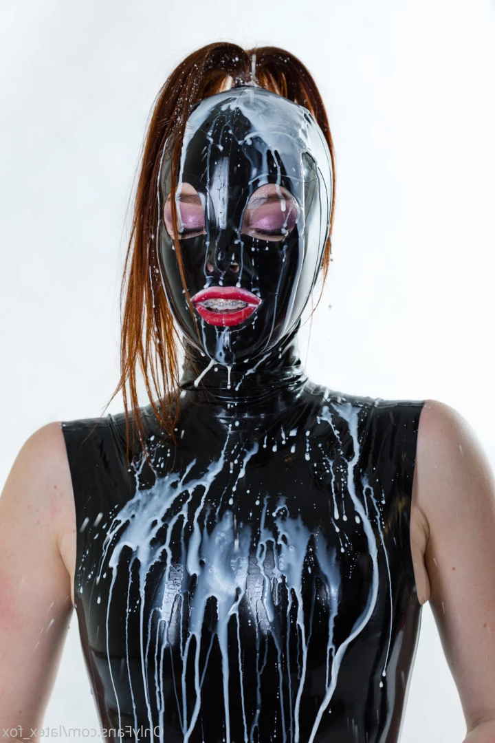 Latex Fox [ latex_fox ] Onlyfans leaked photo 8434060 on Hotleaks.tv