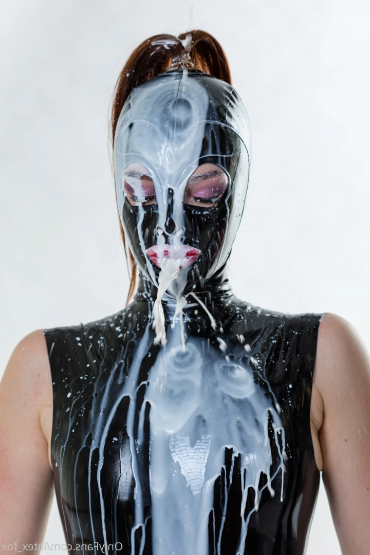 Latex Fox [ latex_fox ] Onlyfans leaked photo 8435189 on Hotleaks.tv