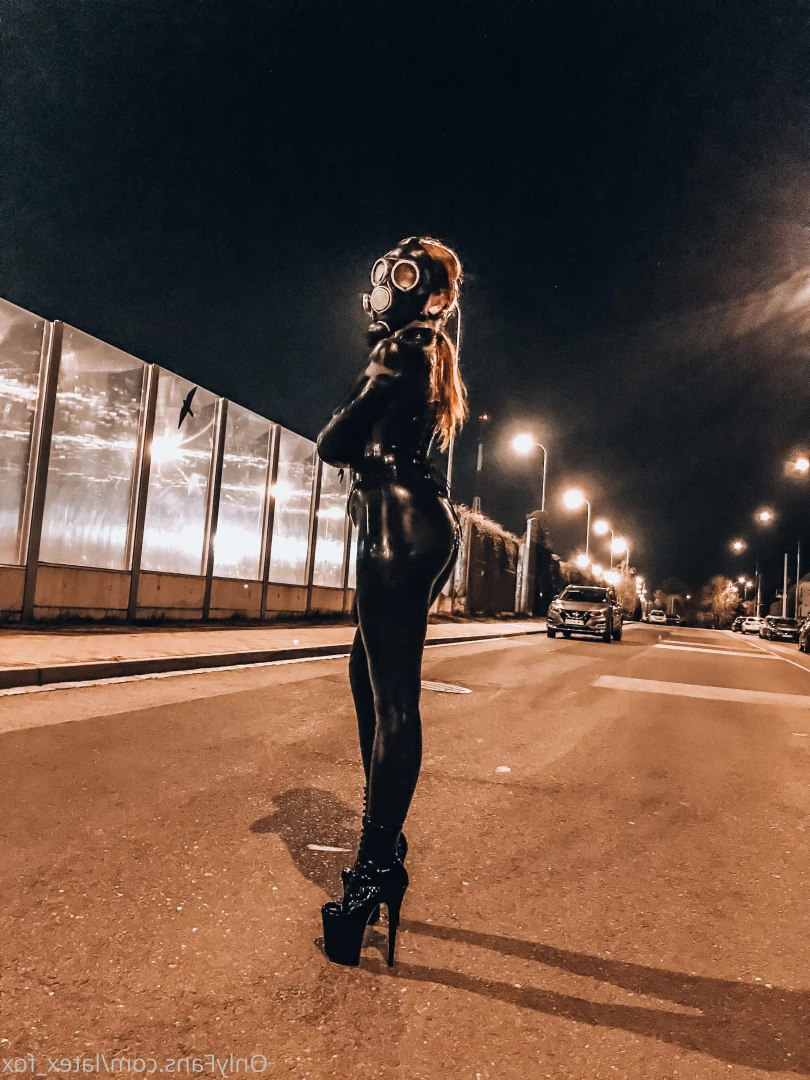 Latex Fox [ latex_fox ] Onlyfans leaked photo 8435694 on Hotleaks.tv
