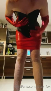 Latex Fox [ latex_fox ] Onlyfans leaked video 10358732 on Hotleaks.tv