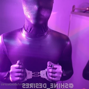 8562578