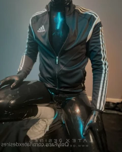 8562756