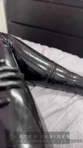 Latex Desires [ latexdesires ] Onlyfans leaked video 10358393 on Hotleaks.tv