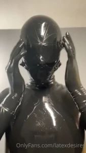10358512