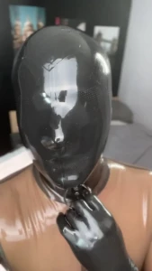 10358549
