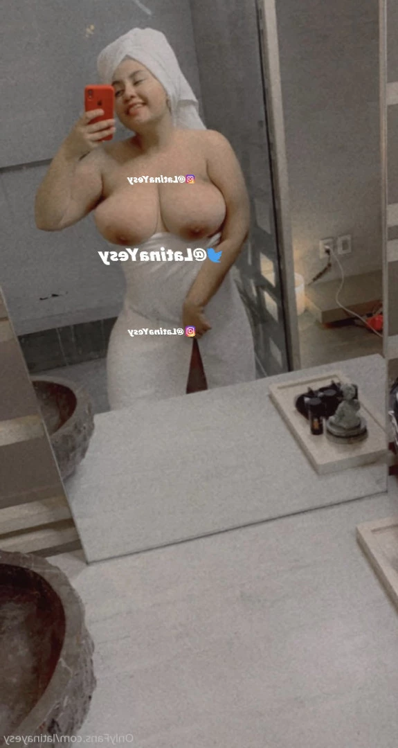 Yesy Latina 🇲🇽 [ latinayesy ] Onlyfans leaked photo 10195808 on Hotleaks.tv