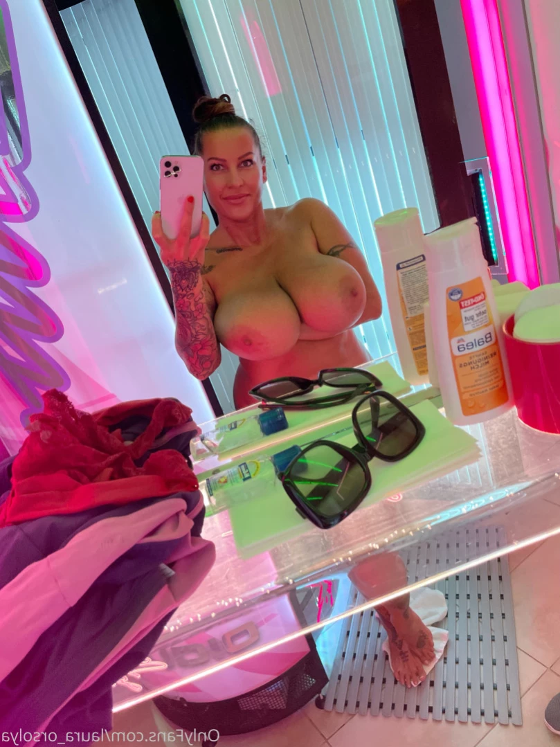 LauraOrsolyaXXX [ laura_orsolya ] Onlyfans leaked photo 13387562 on Hotleaks.tv
