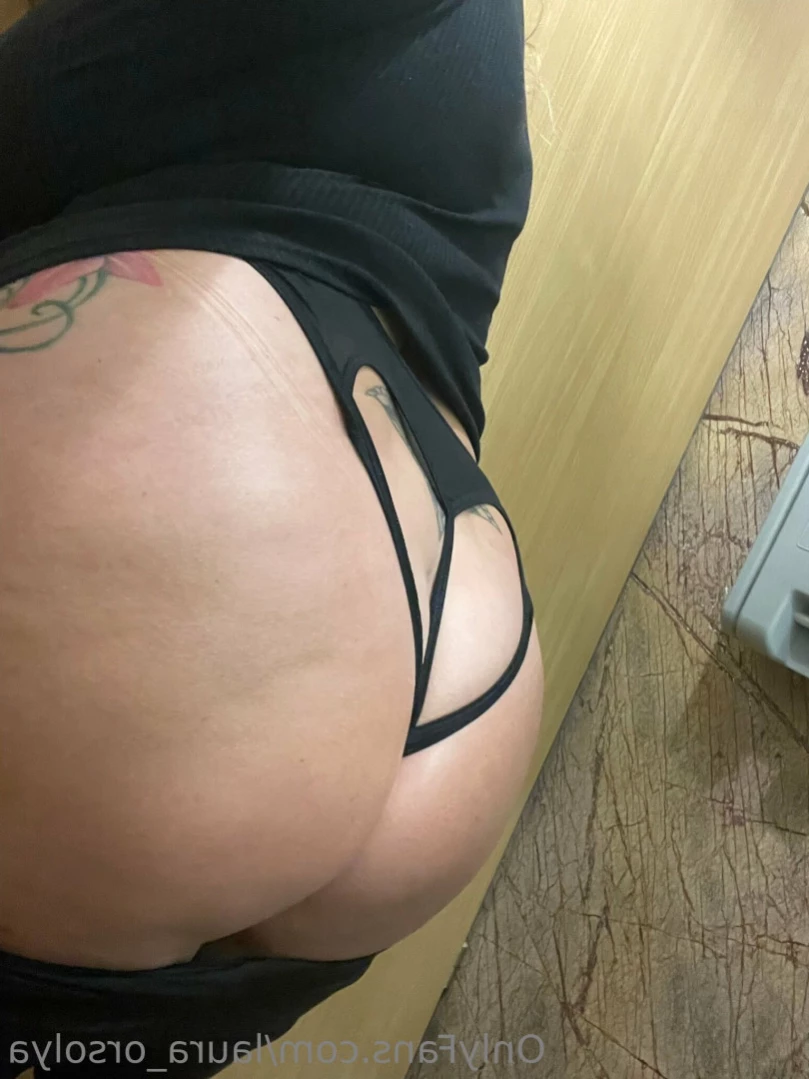LauraOrsolyaXXX [ laura_orsolya ] Onlyfans leaked photo 15509472 on Hotleaks.tv