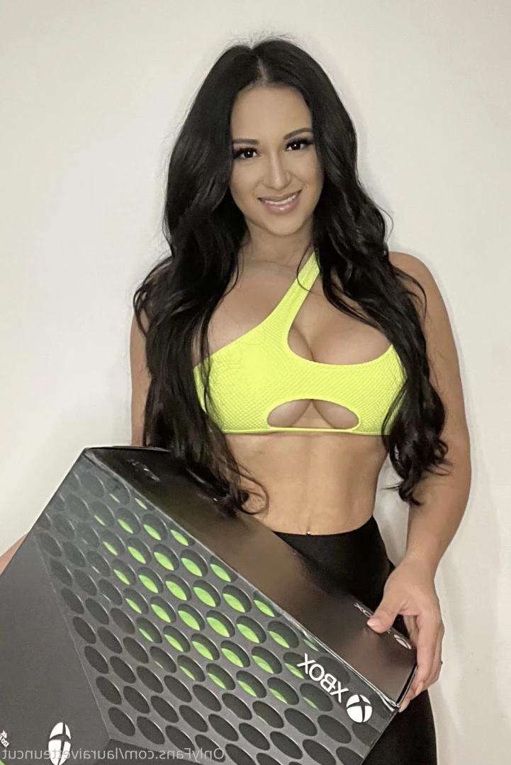 Laura Ivette VIP [ lauraivetteg ] Onlyfans leaked photo 8419703 on Hotleaks.tv