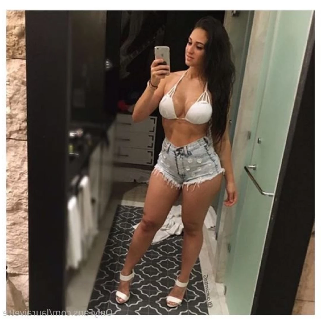 Laura Ivette VIP [ lauraivetteg ] Onlyfans leaked photo 8419891 on Hotleaks.tv