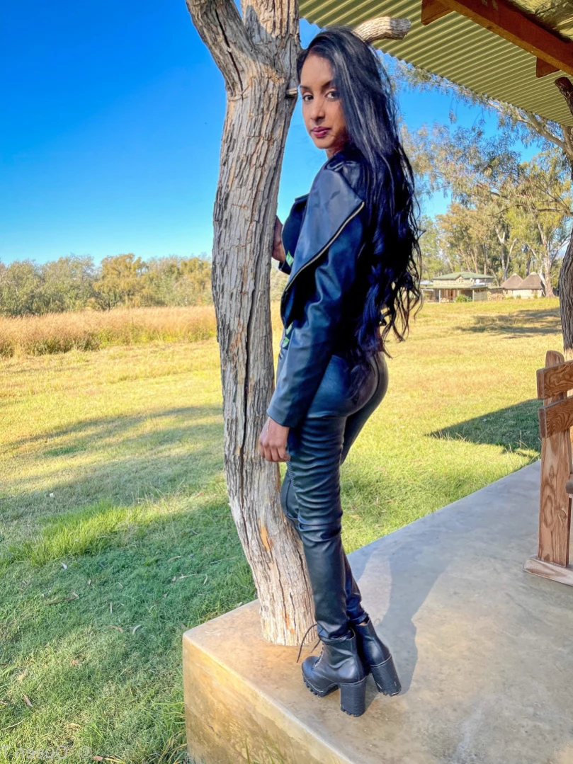 Queen Trish [ thequeentrish ] Onlyfans leaked photo 12982275 on Hotleaks.tv