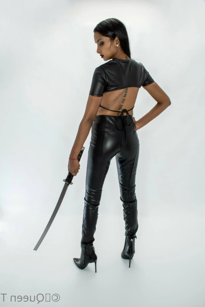 Queen Trish [ thequeentrish ] Onlyfans leaked photo 14275062 on Hotleaks.tv