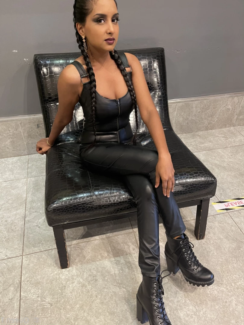 Queen Trish [ thequeentrish ] Onlyfans leaked photo 16017831 on Hotleaks.tv