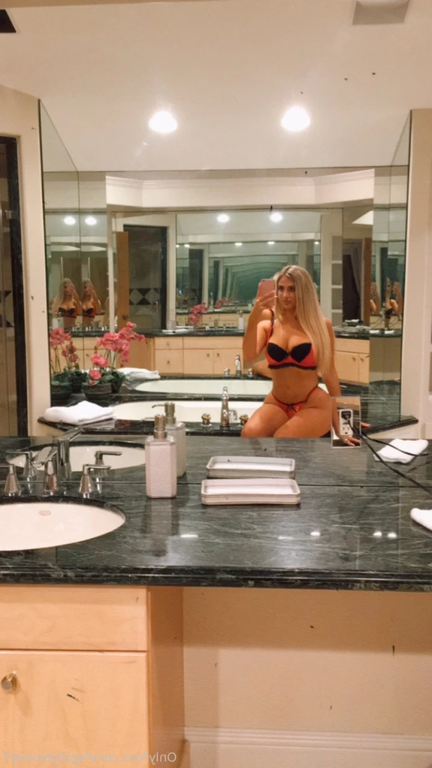 legallyblonde7 Onlyfans leaked photo 9980199 on Hotleaks.tv
