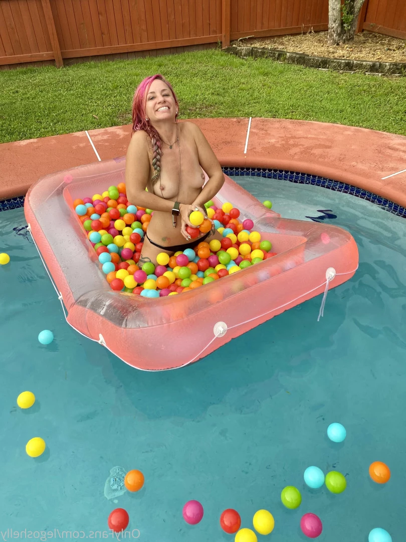 legoshelly Onlyfans leaked photo 8606594 on Hotleaks.tv