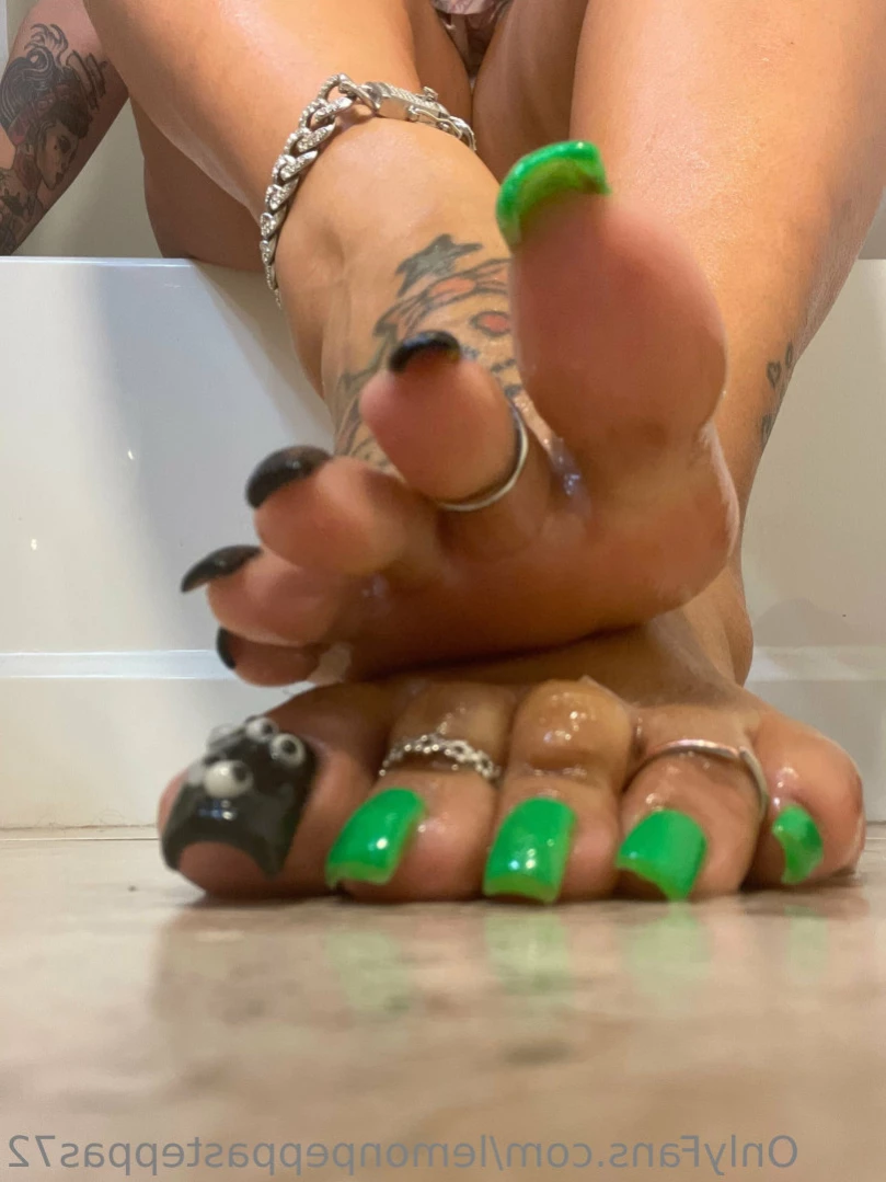 Benzzzzz [ lemonpeppasteppas72 ] Onlyfans leaked photo 11532417 on Hotleaks.tv